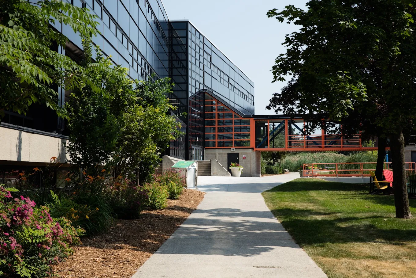 Sheridan College - Trafalgar campus photo 4